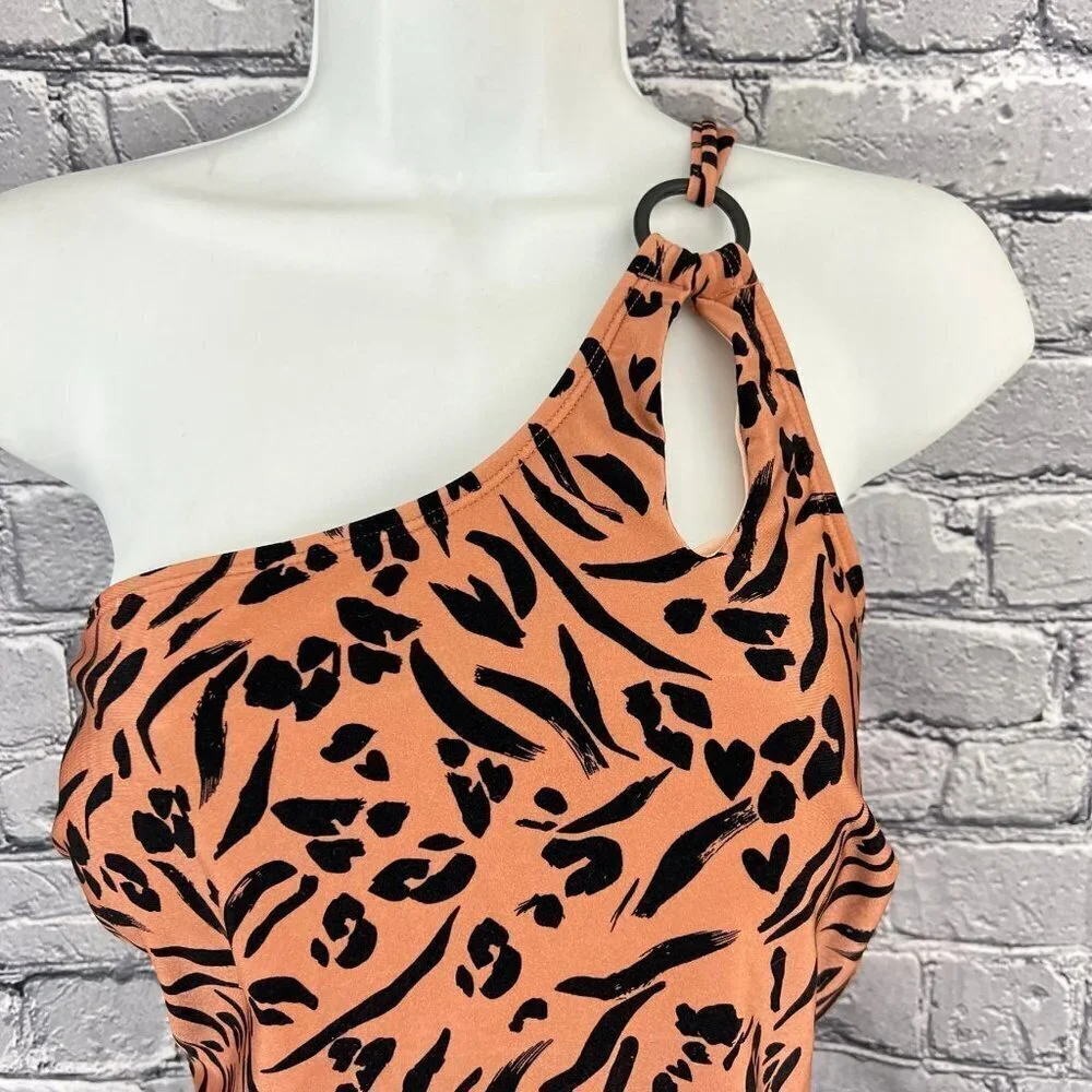 Cupshe Love Struck Asymmetrical One Piece Swimsuit Size XL - Picture 7 of 8